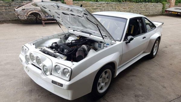 Opel Manta 400 with a RB25DET inline-six