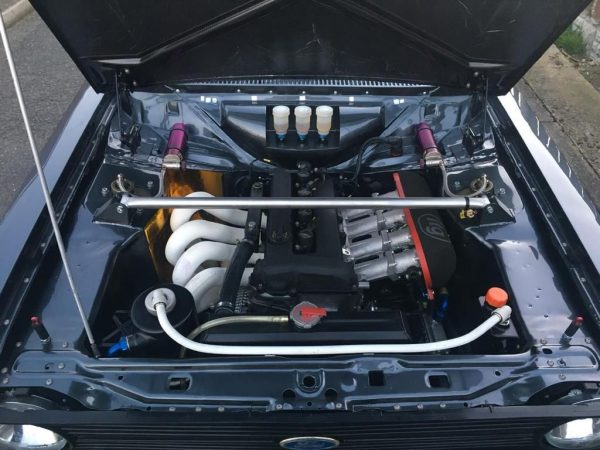 Ford Escort with a 2.0 L Duratec inline-four