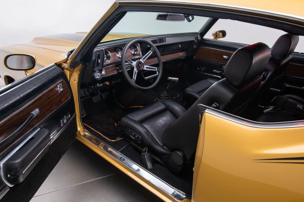 1971 Oldsmobile Cutlass Supreme with a 455 ci LS7 V8