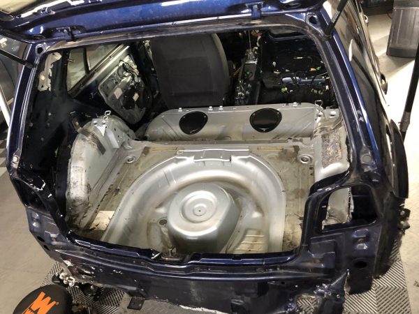 Golf Mk4 5-door hatch with a VR6 and AWD drivetrain