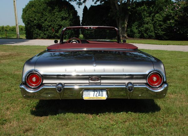 1962 Ford Galaxie 500XL with a Twin-Turbo Coyote V8