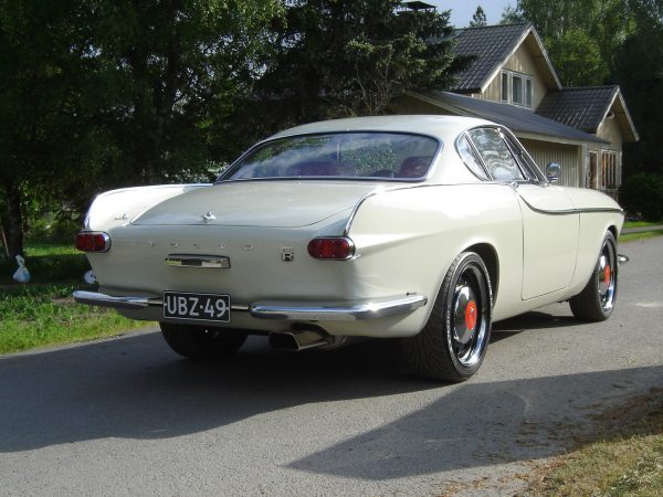 1963 Volvo P1800 with a turbo Redblock inline-four