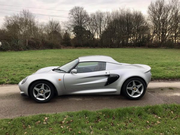 1998 Lotus Elise with a Honda K20A inline-four