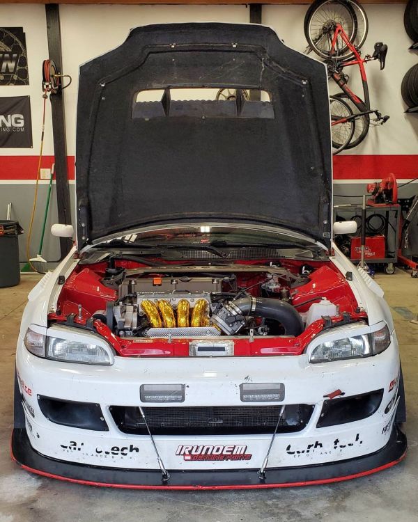Eric Kutil 1992 Civic with a K24 inline-four