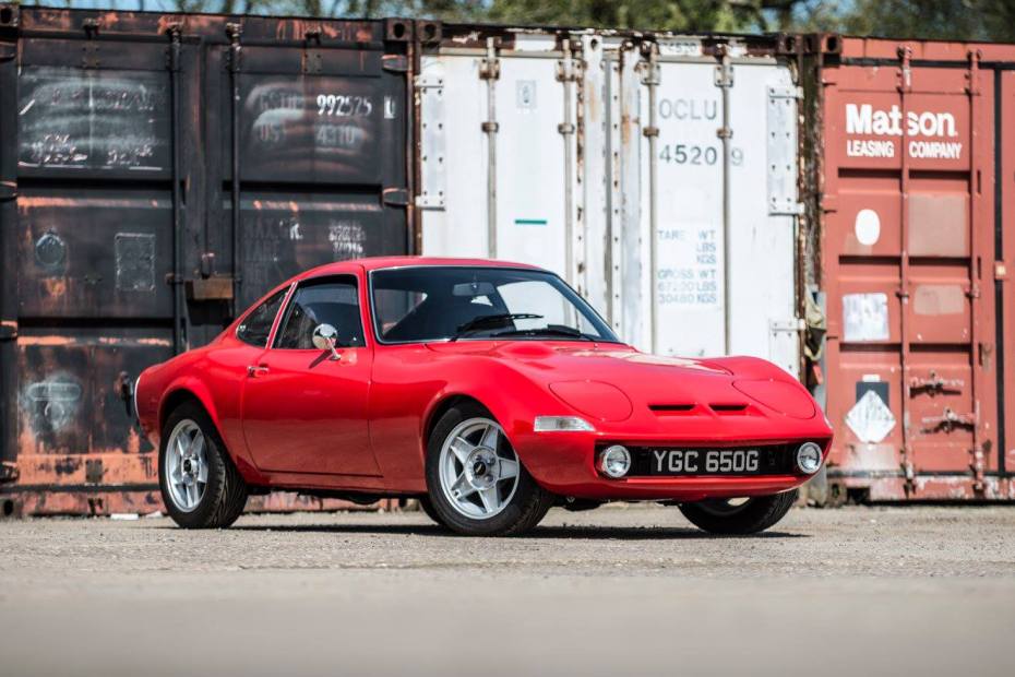 Opel GT with a C20XE Inline-Four