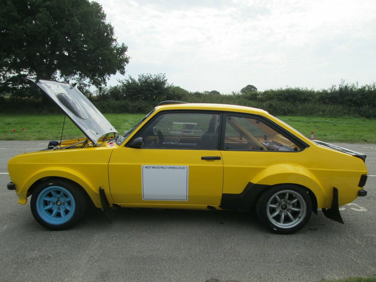 For Sale Ford Escort Mk2 with a 2.5 L Millington InlineFour