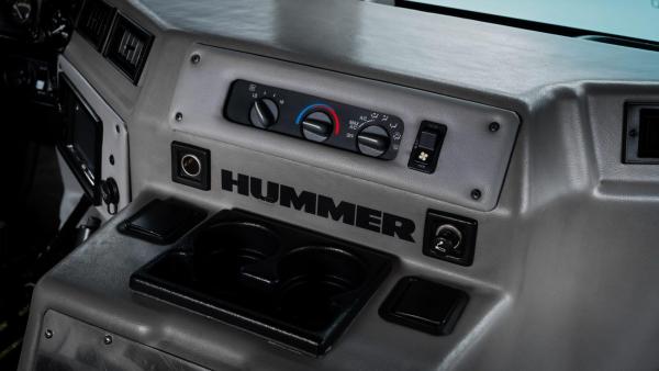 1999 Hummer H1 with a Cummins 4BT inline-four