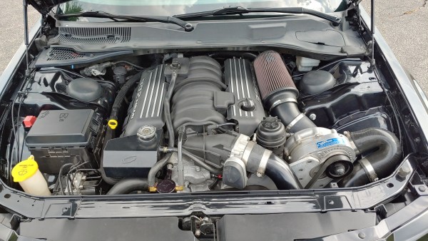 2006 Dodge Magnum SRT-8 with a Supercharged 6.4 L Hemi V8