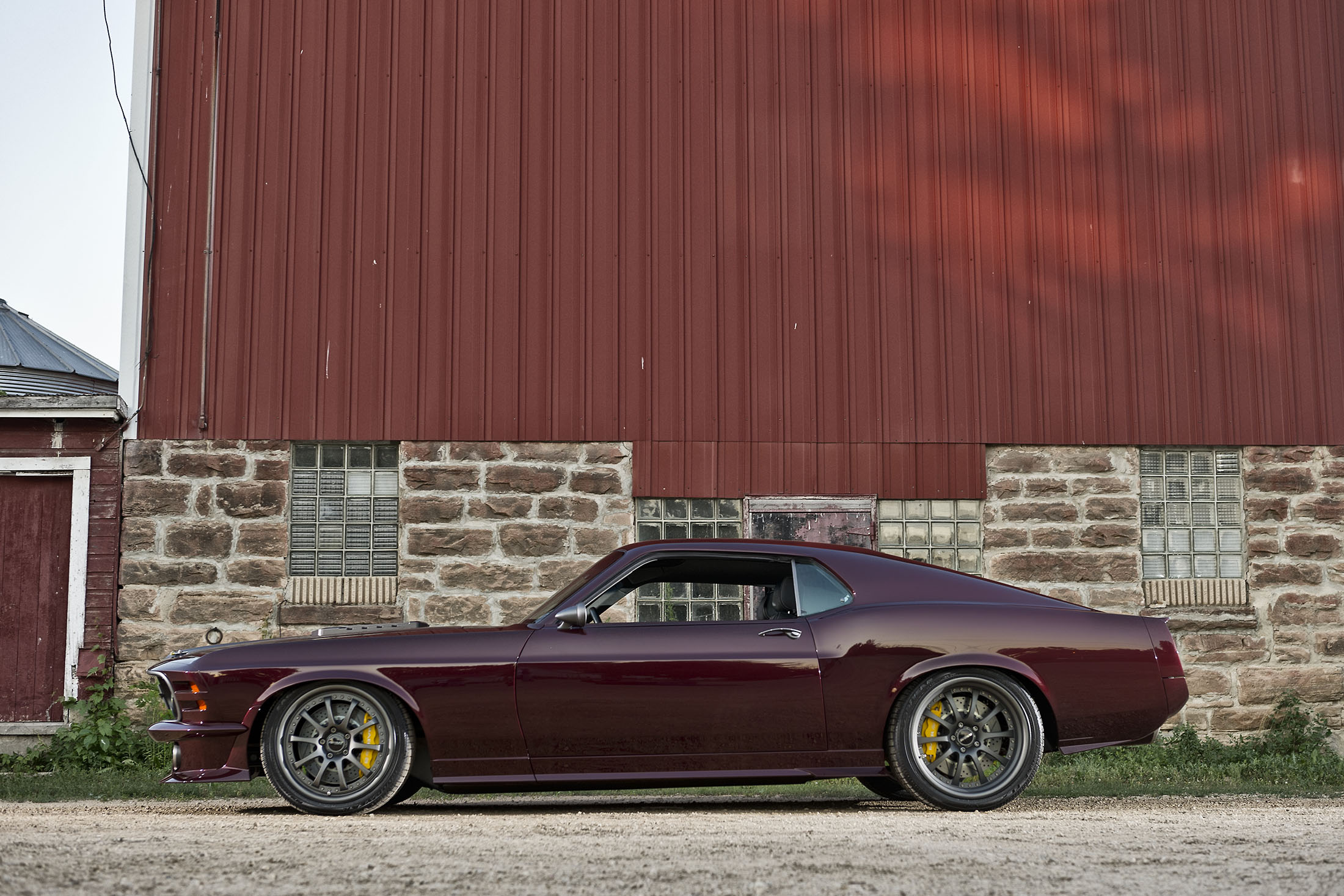 1970 Mustang with a Roush 427 ci V8 - engineswapdepot.com