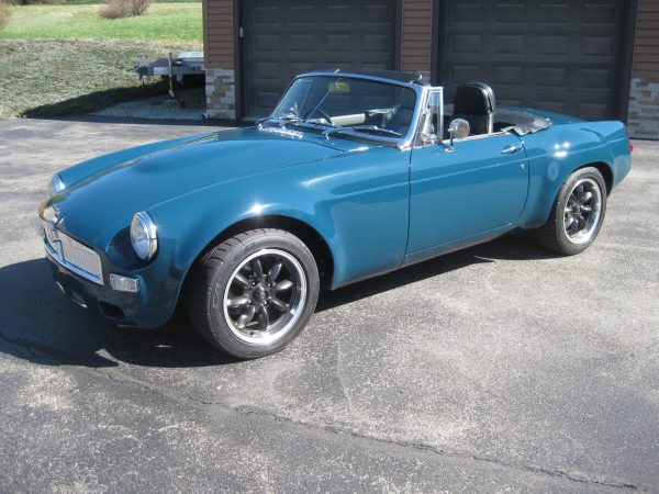 1967 MGB with a supercharged Ecotec inline-four
