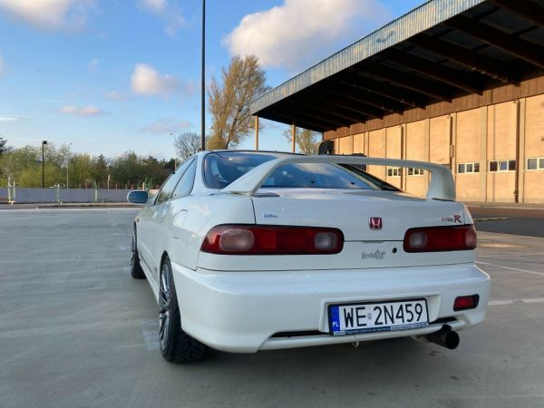 1998 Integra Type R with a K20 inline-four