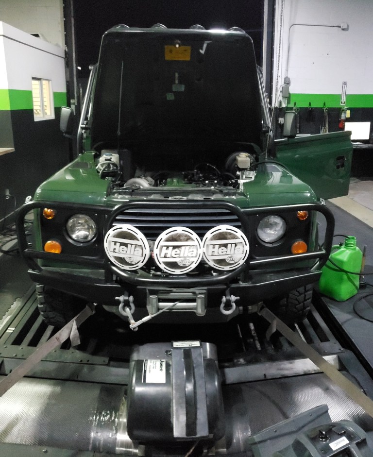 Land Rover Defender with a Toyota 2JZ-GTE – Engine Swap Depot