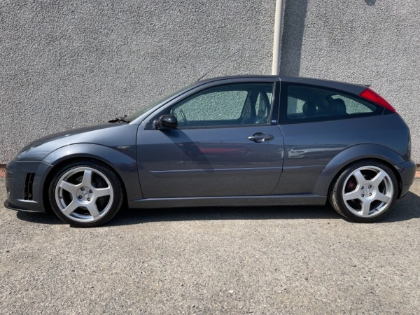 4WD Ford Focus with a turbo Cosworth YB inline-four